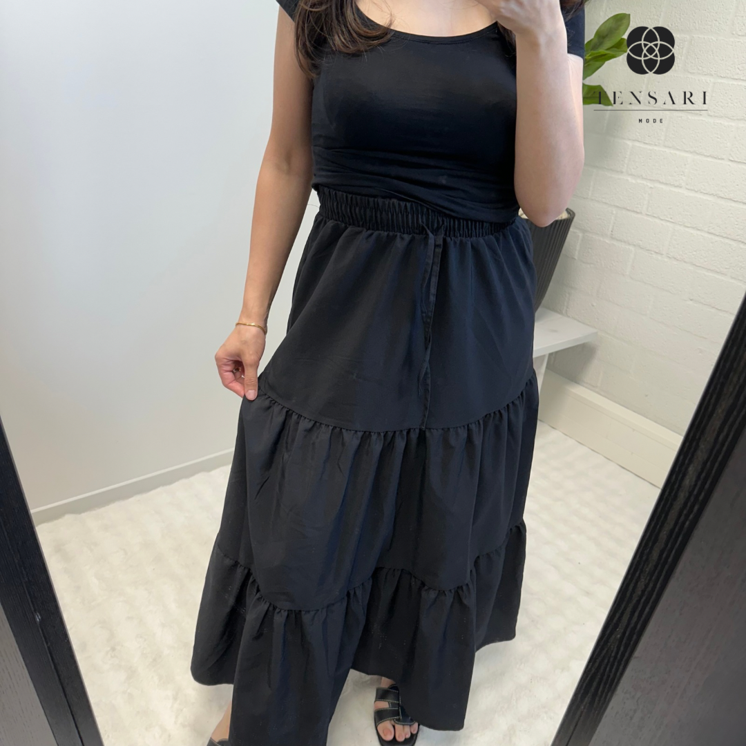 Lana Skirt